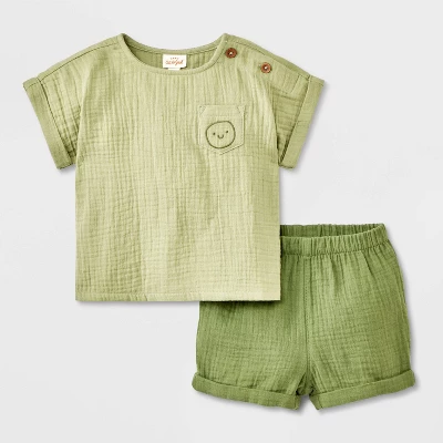 Baby Boys' 2pc Smiley Embroidered Pocket Gauze Shorts Set - Cat & Jack™ Green 4 Baby Boys' 2pc Smiley Embroidered Pocket Gauze Shorts Set - Cat & Jack™ Green - Image 4