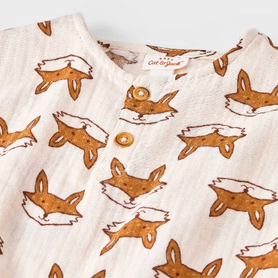 Baby Boys' Fox Printed Henley Gauze Shorts Set - Cat & Jack™ Cream 2 Baby Boys' Fox Printed Henley Gauze Shorts Set - Cat & Jack™ Cream - Image 2